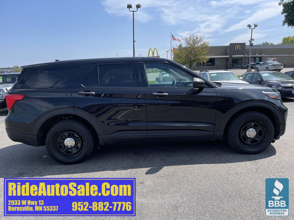 2022 Ford Explorer Image 4