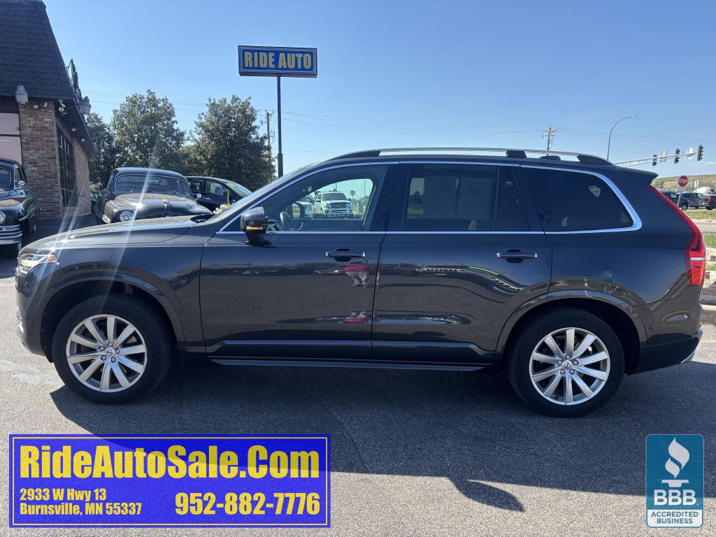 2017 Volvo XC90 Image 8