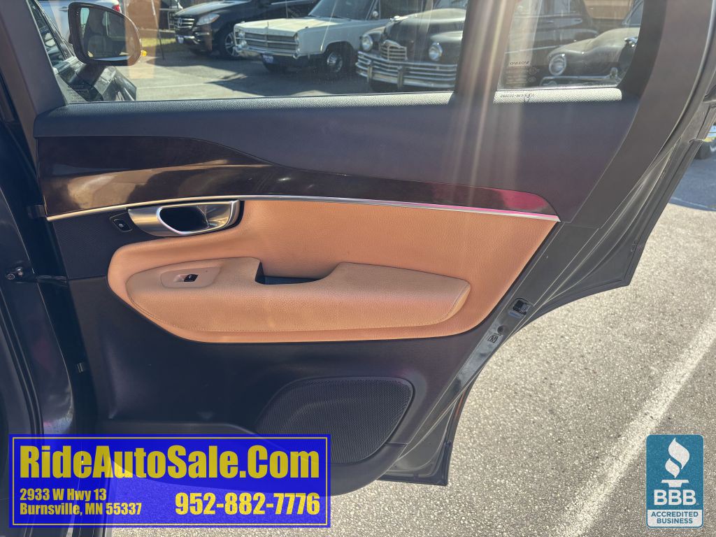 2017 Volvo XC90 Image 15