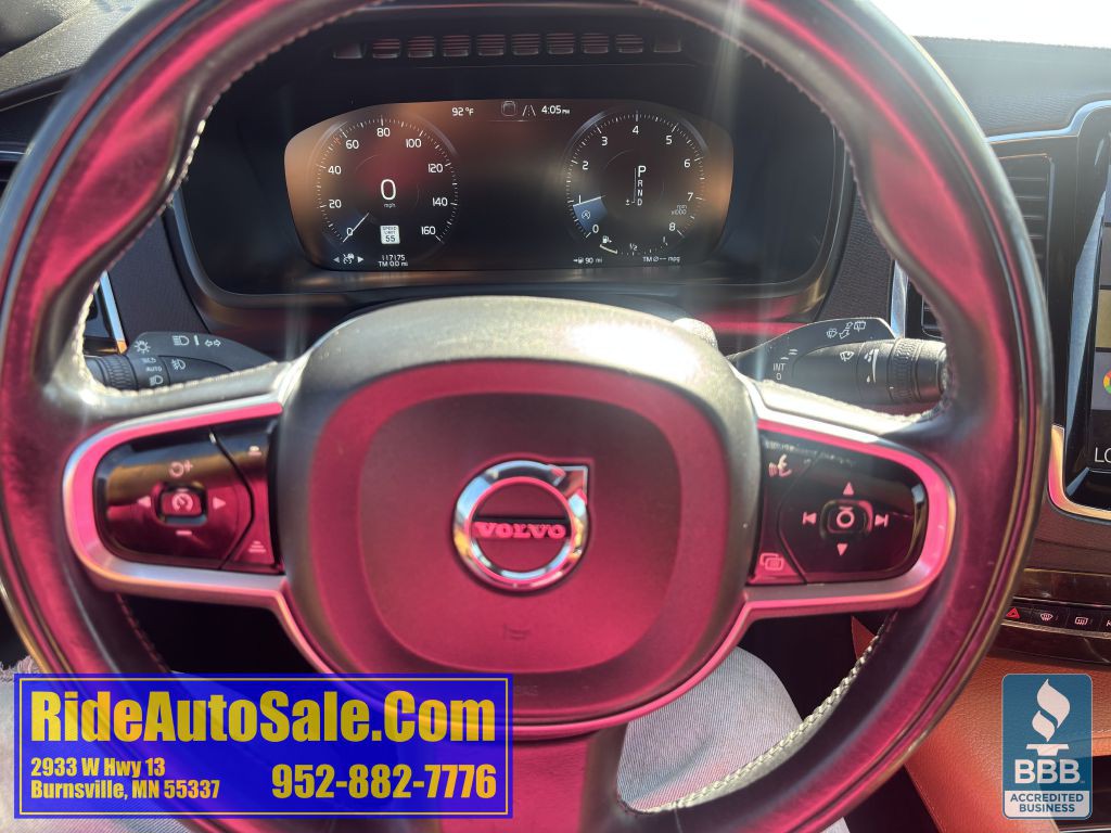 2017 Volvo XC90 Image 17