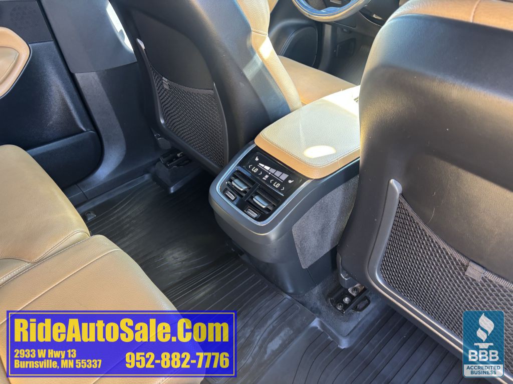 2017 Volvo XC90 Image 30