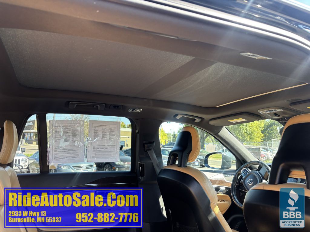 2017 Volvo XC90 Image 31