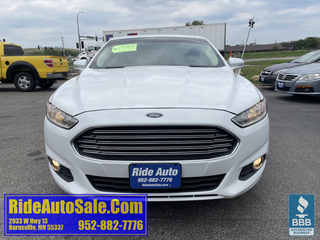 2013 Ford Fusion Image 2