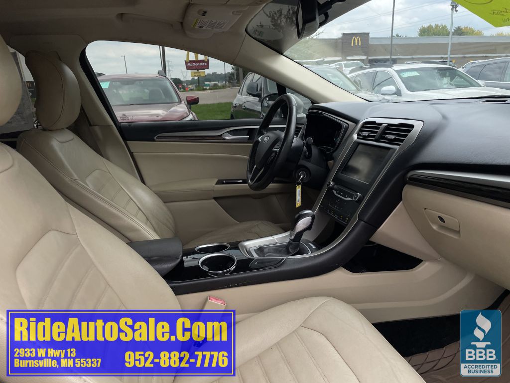 2013 Ford Fusion Image 14