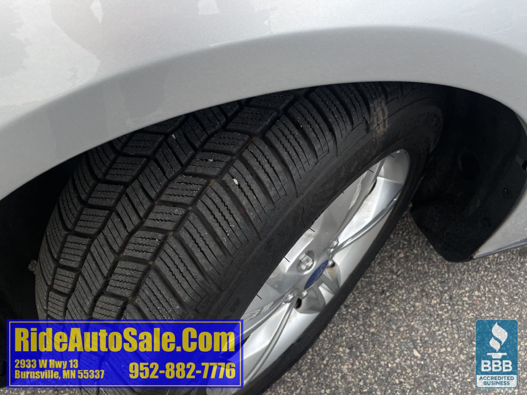 2013 Ford Focus Image 24