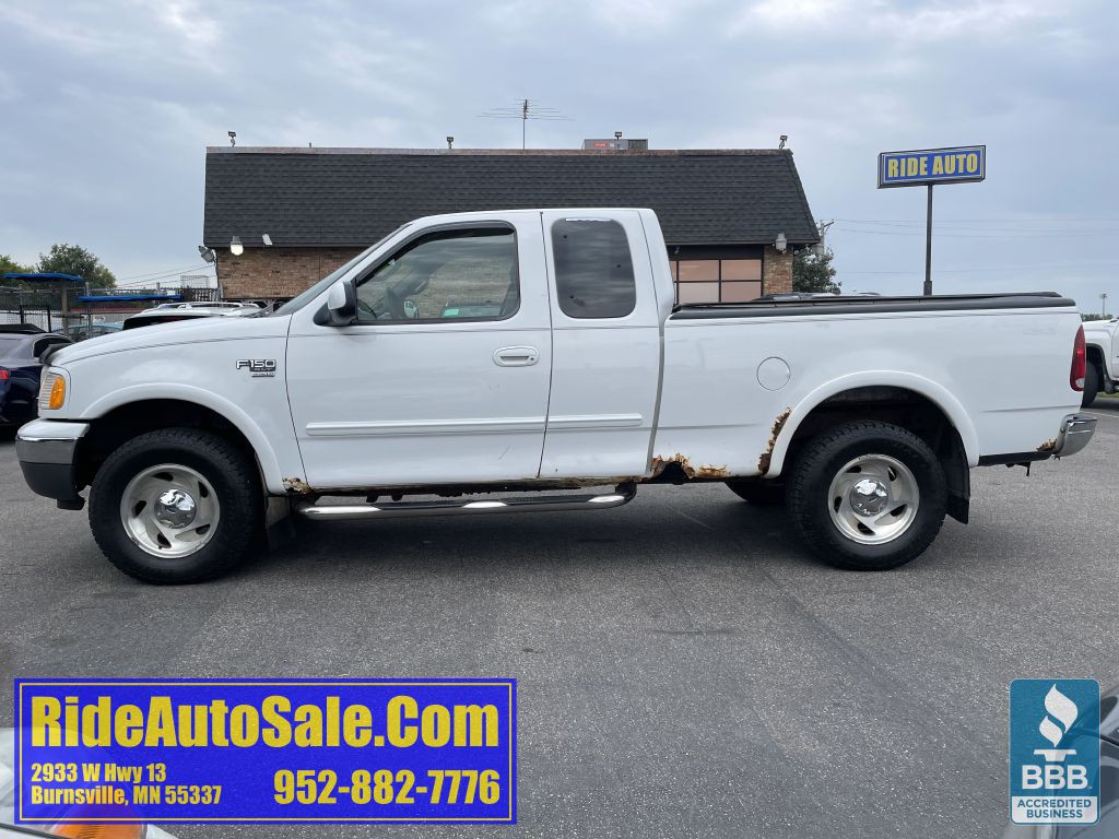 2001 Ford F-150 Image 8