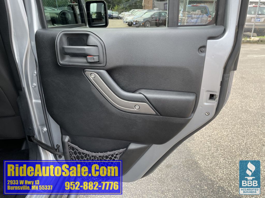 2014 Jeep Wrangler Unlimited Image 15