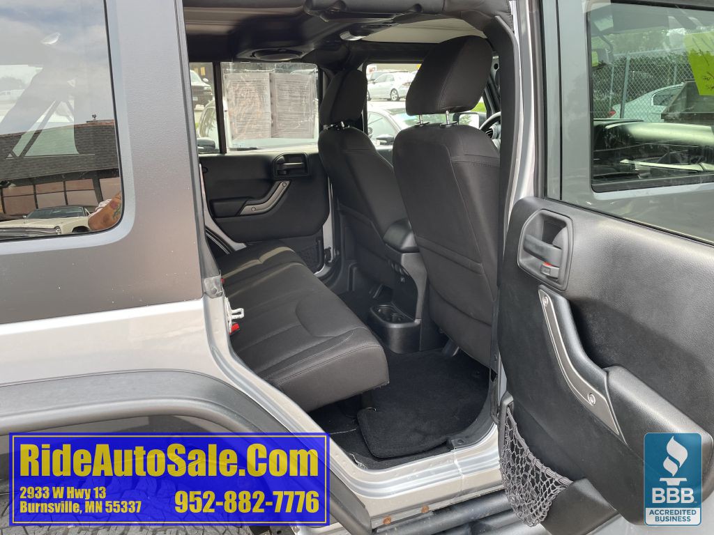 2014 Jeep Wrangler Unlimited Image 16