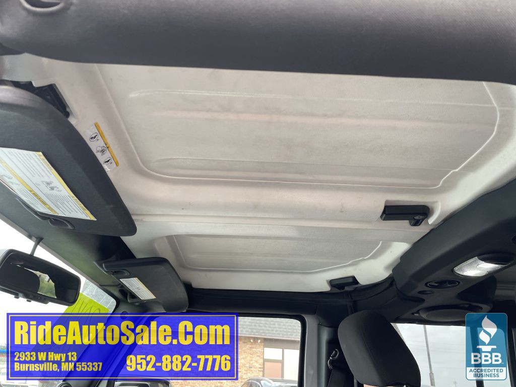 2014 Jeep Wrangler Unlimited Image 24