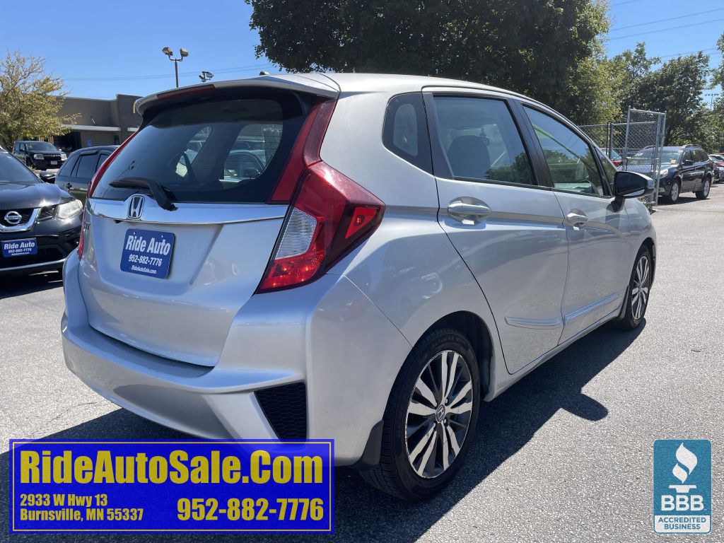 2015 Honda Fit Image 5