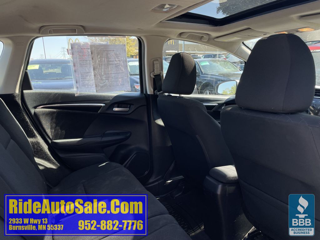 2015 Honda Fit Image 16
