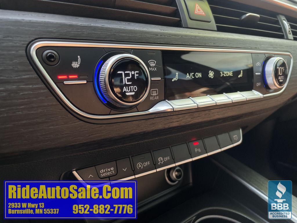 2017 Audi A4 Image 22