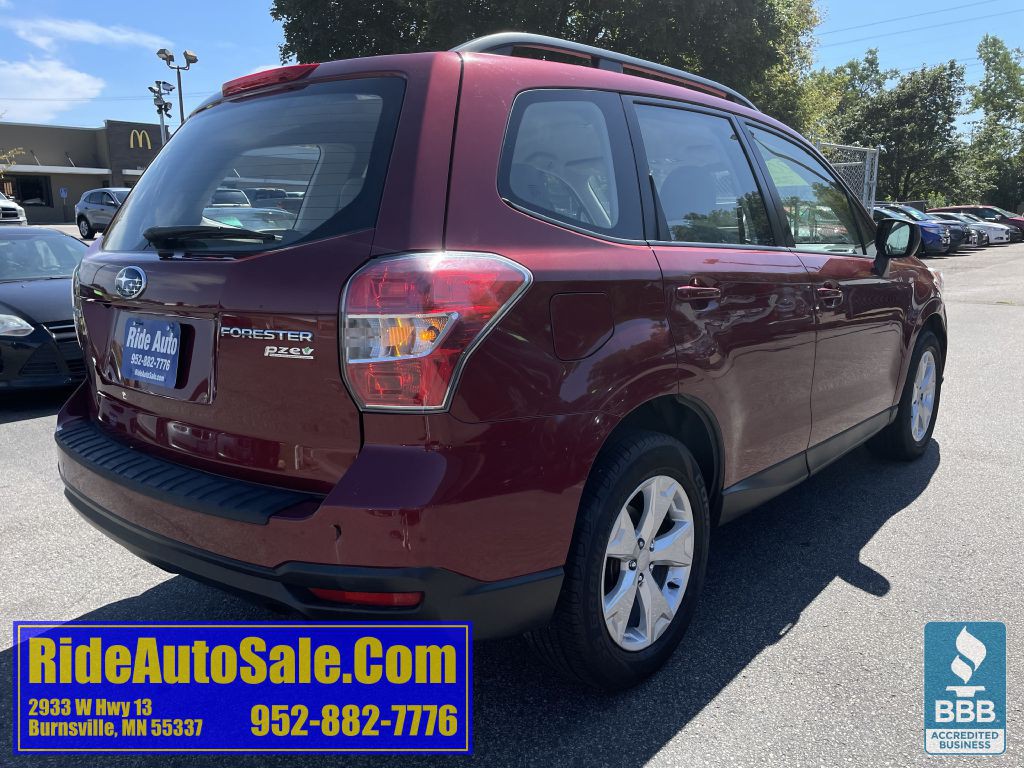 2015 Subaru Forester Image 5