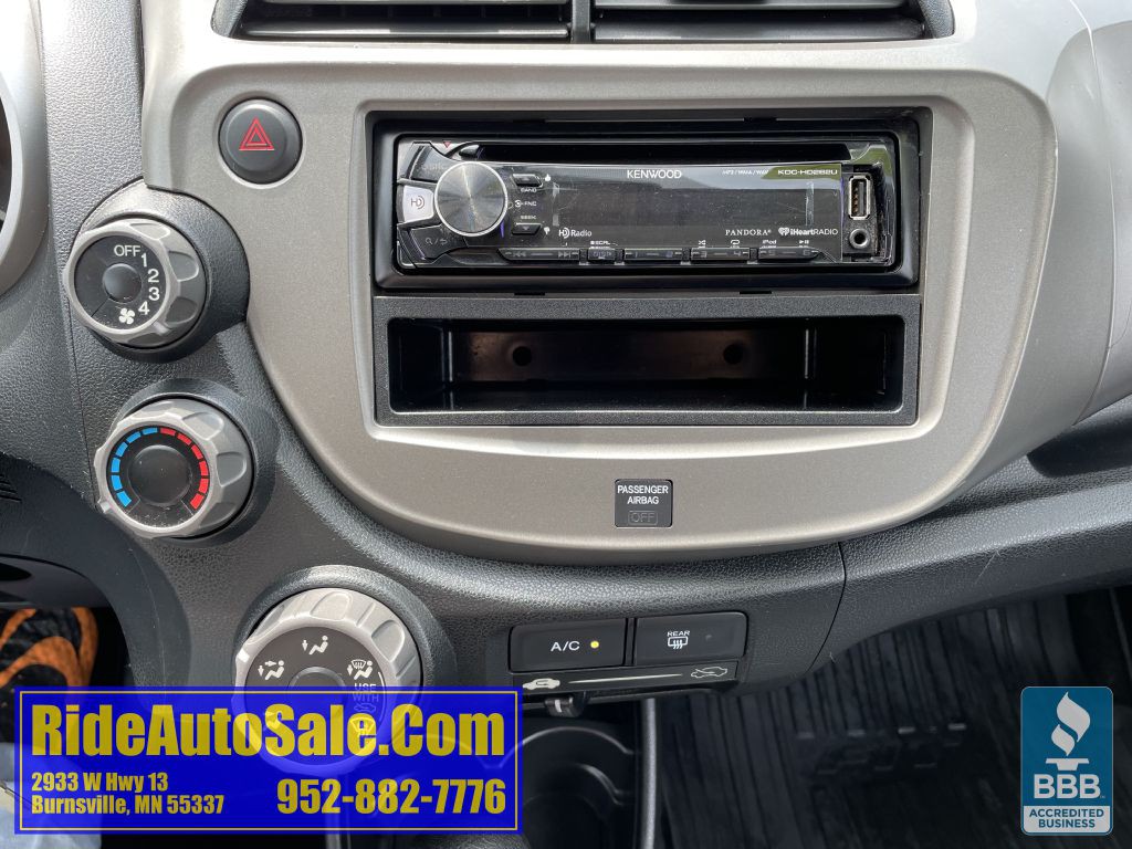 2009 Honda Fit Image 18
