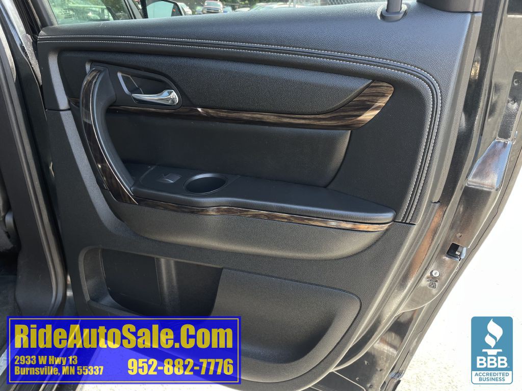 2015 GMC Acadia Image 16
