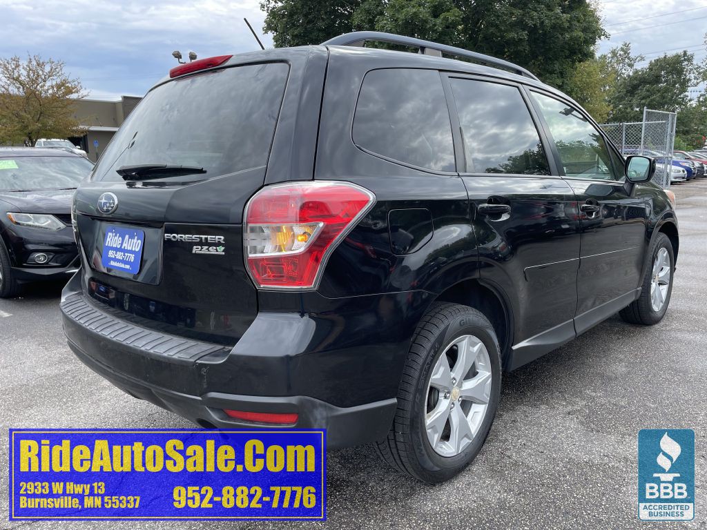 2015 Subaru Forester Image 5