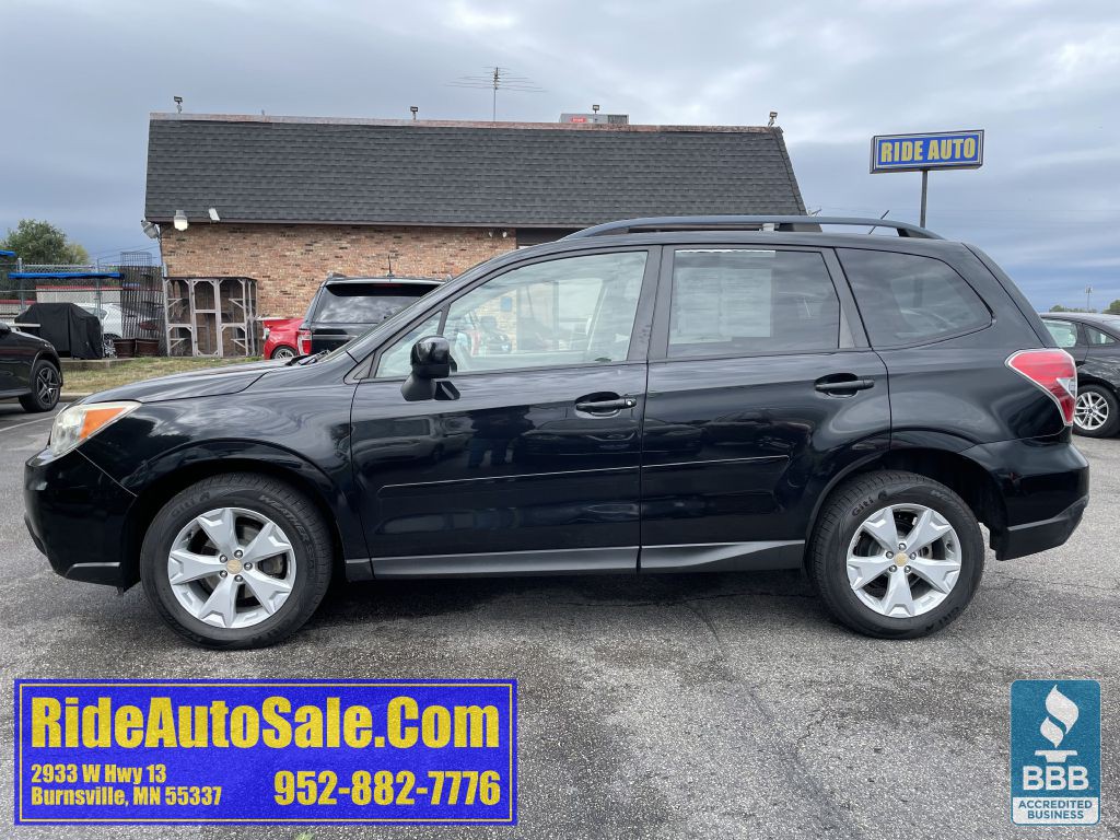 2015 Subaru Forester Image 8