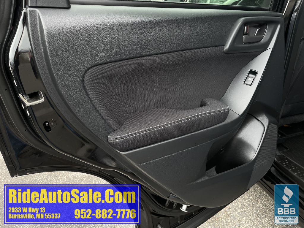 2015 Subaru Forester Image 11