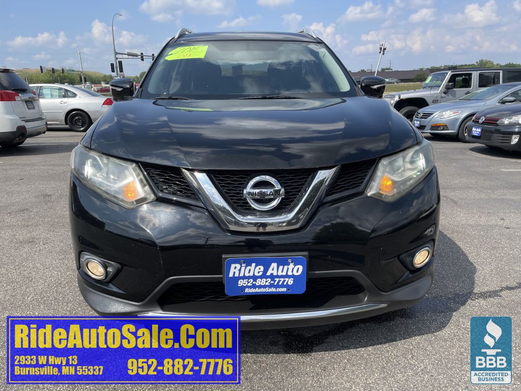 2015 Nissan Rogue Image 2