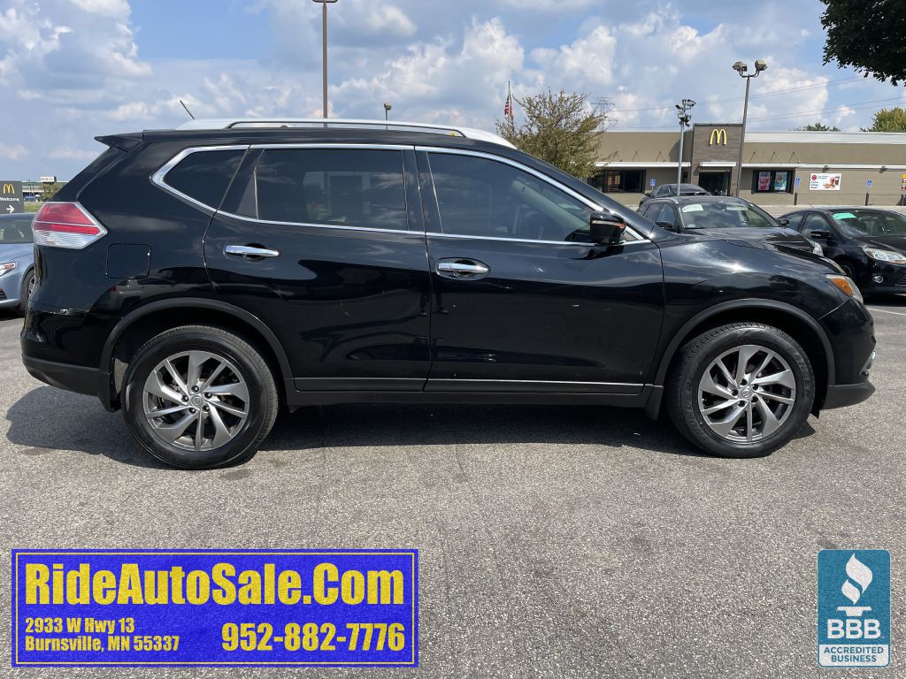 2015 Nissan Rogue Image 4