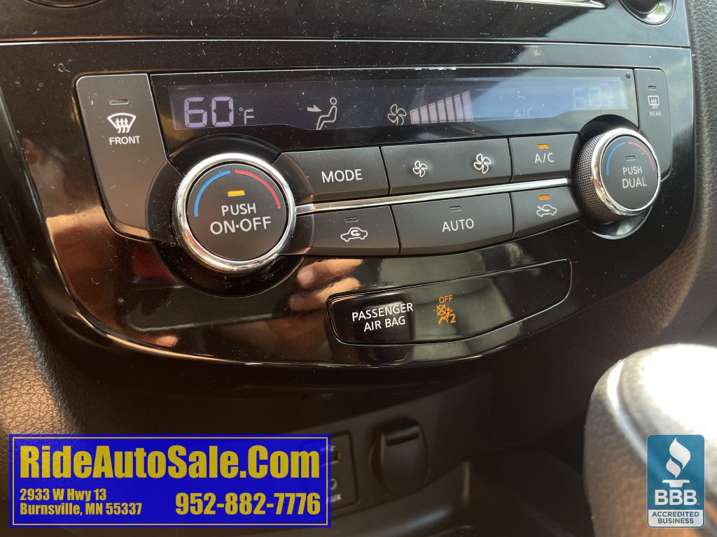 2015 Nissan Rogue Image 46