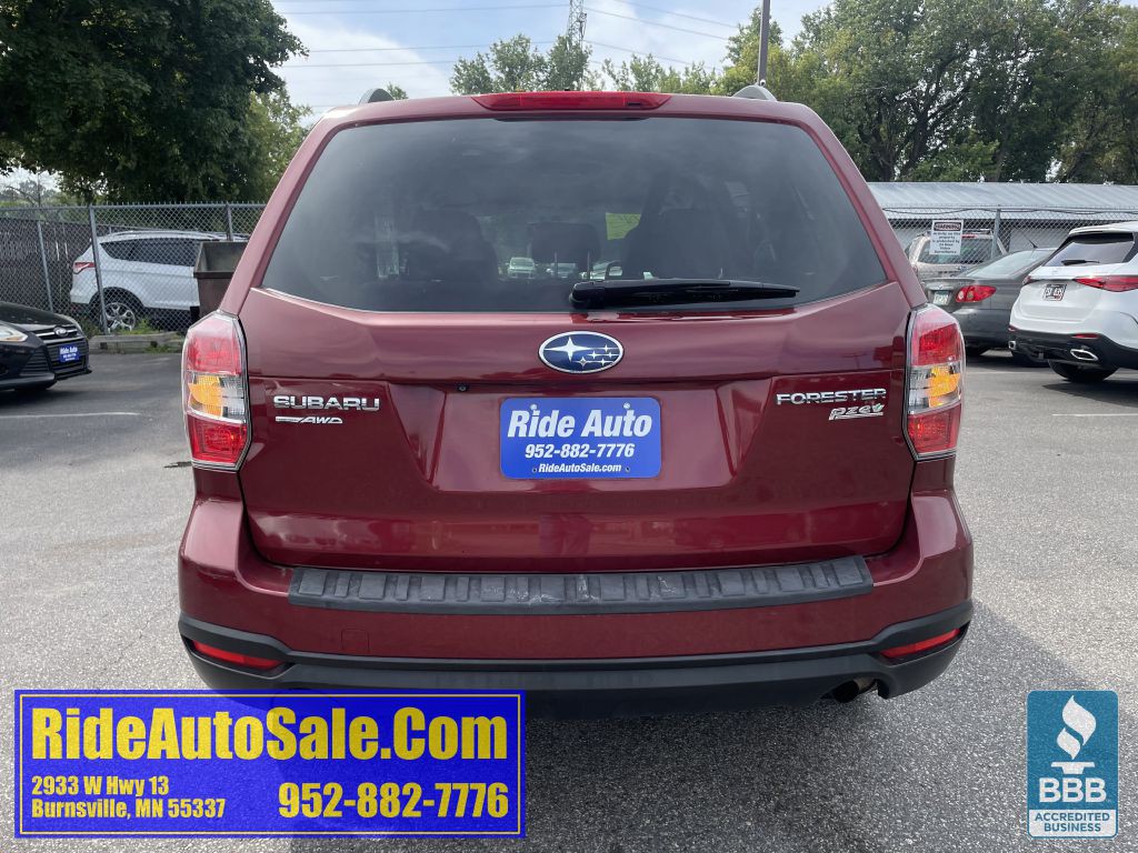 2015 Subaru Forester Image 6