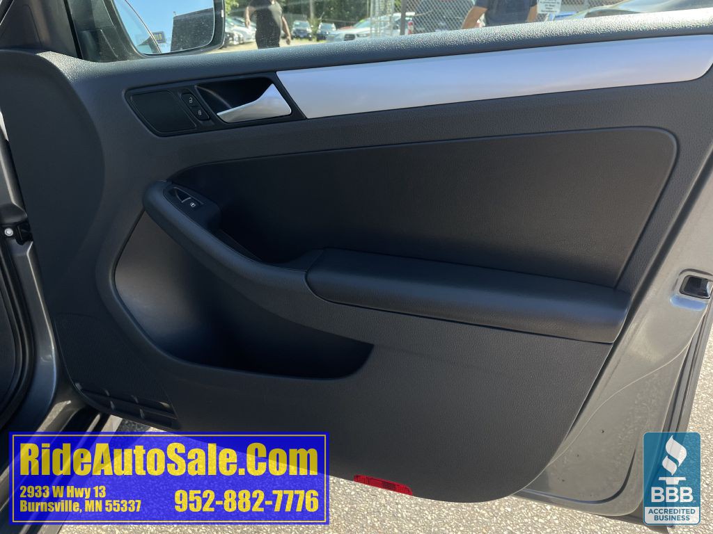 2014 Volkswagen Jetta Image 15