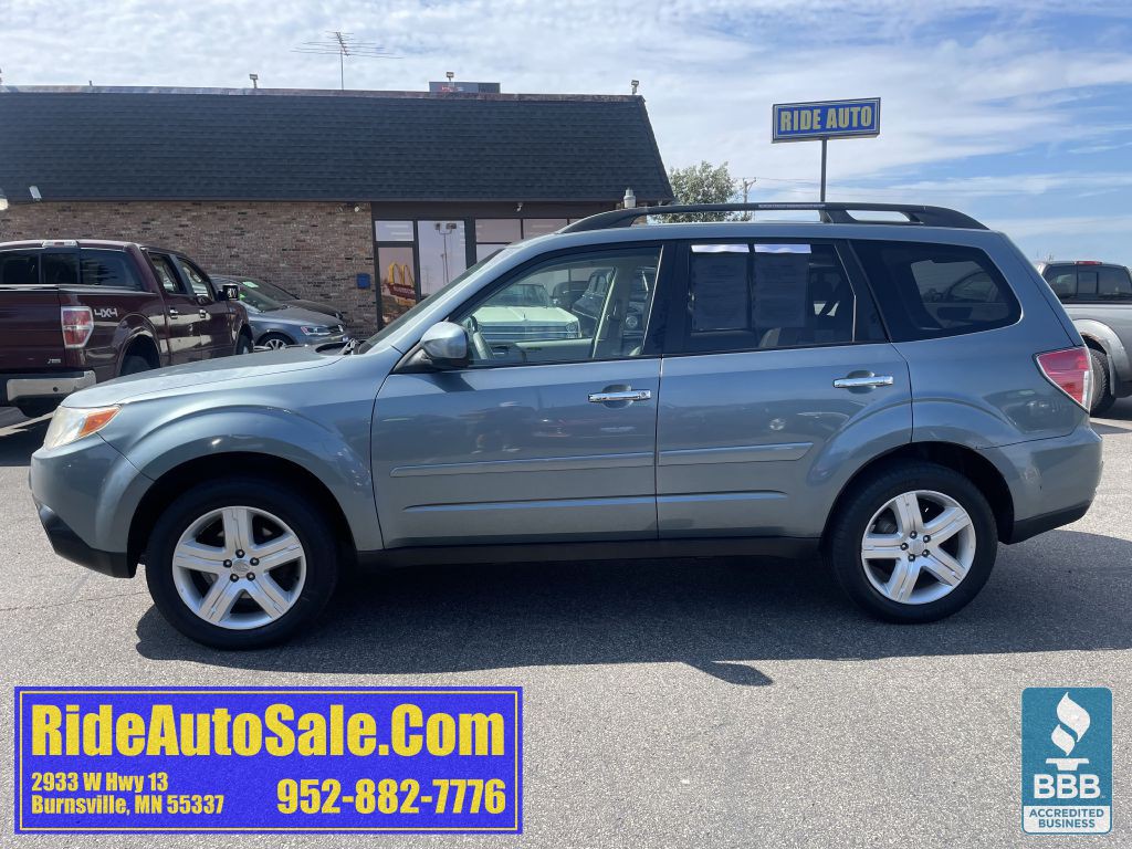 2010 Subaru Forester Image 8