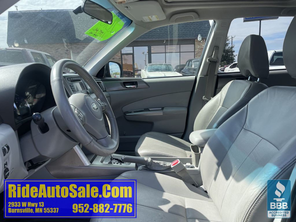 2010 Subaru Forester Image 10