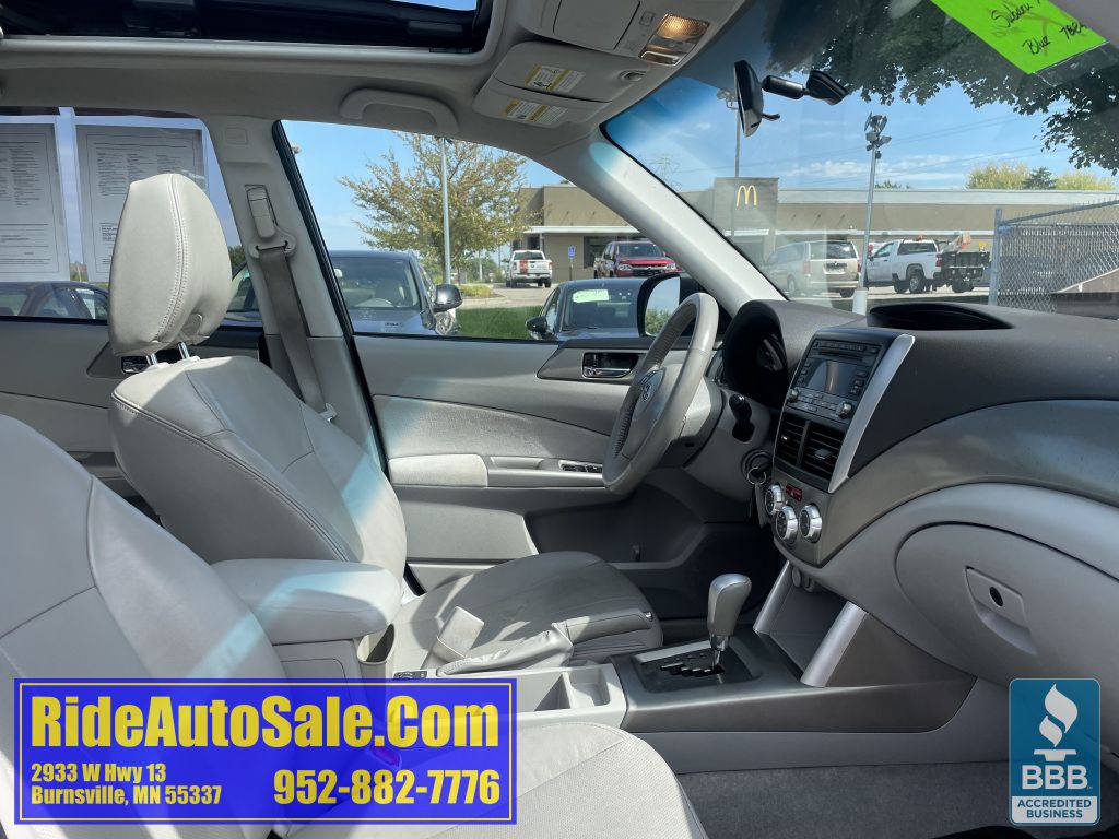 2010 Subaru Forester Image 14