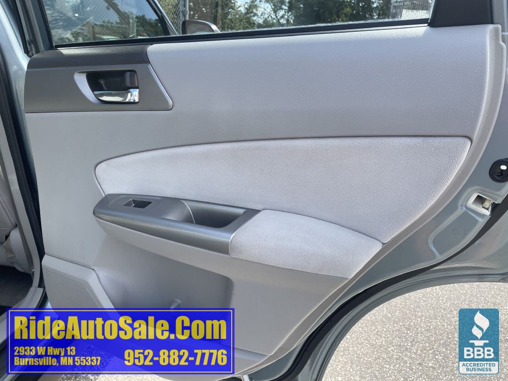 2010 Subaru Forester Image 15
