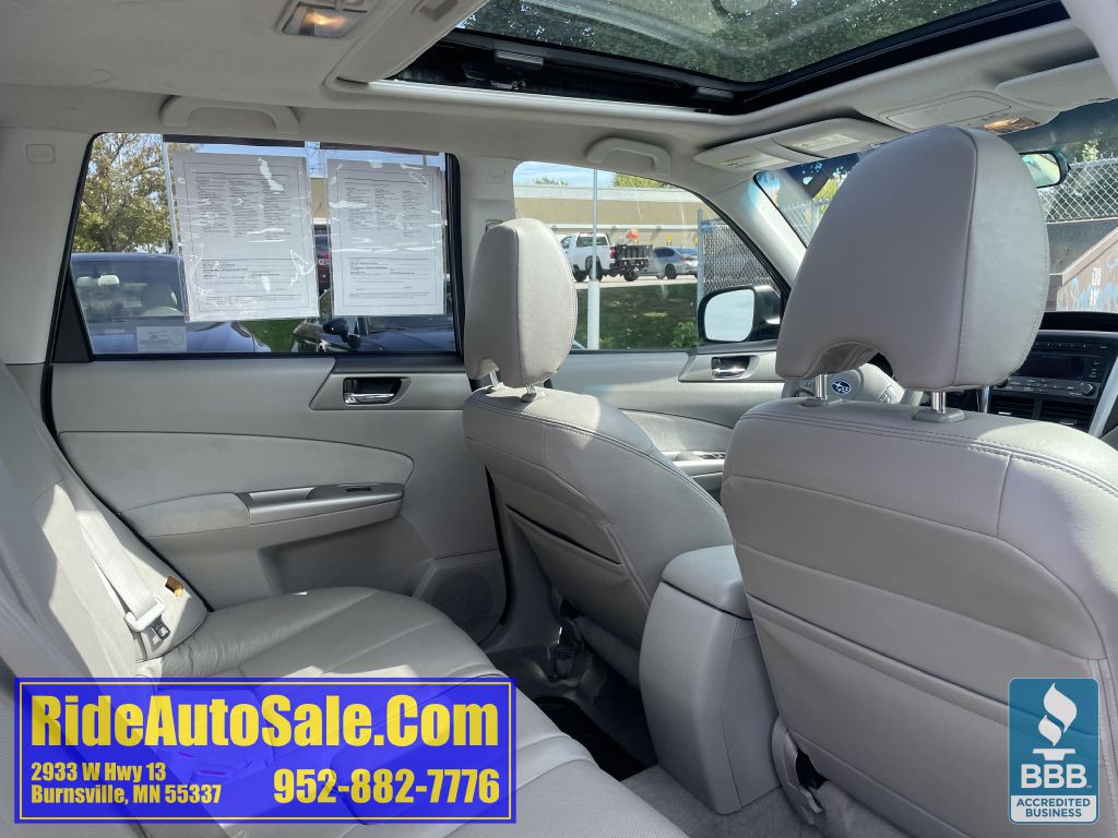 2010 Subaru Forester Image 16
