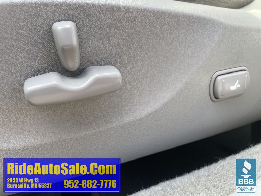 2010 Subaru Forester Image 17