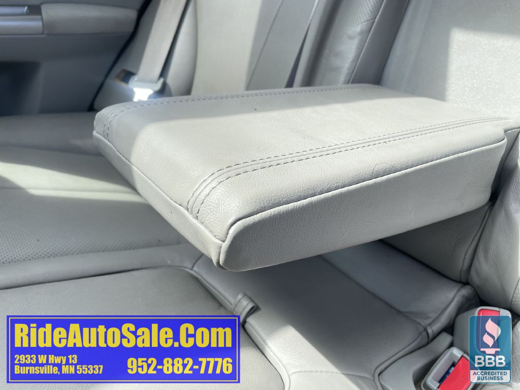 2010 Subaru Forester Image 33