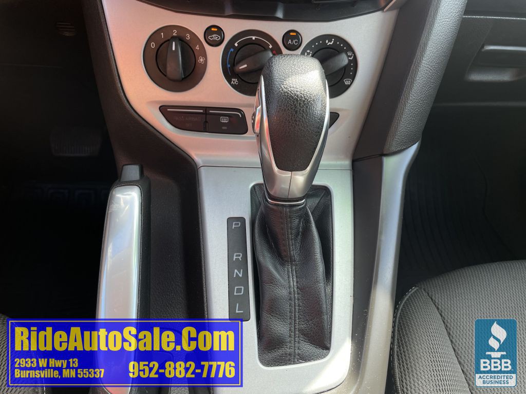 2014 Ford Focus Image 19