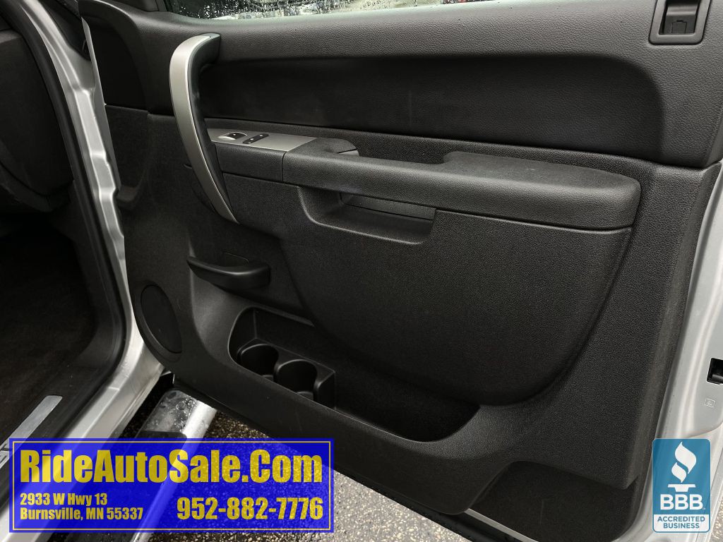 2011 Chevrolet Silverado 1500 Image 13