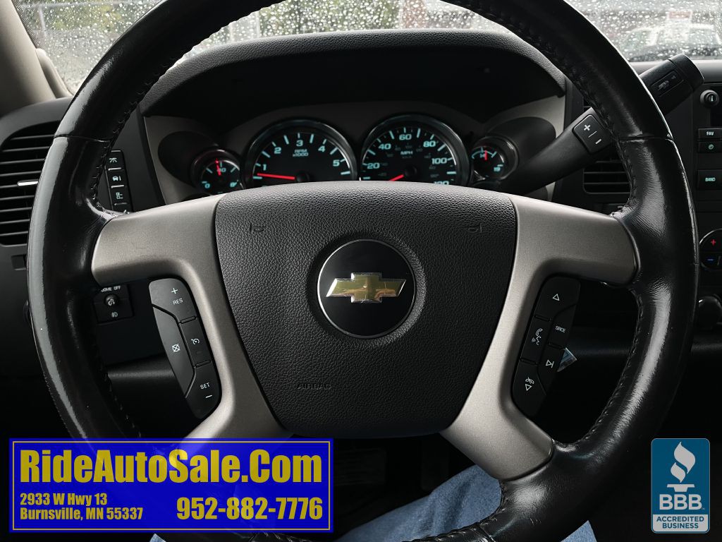 2011 Chevrolet Silverado 1500 Image 19