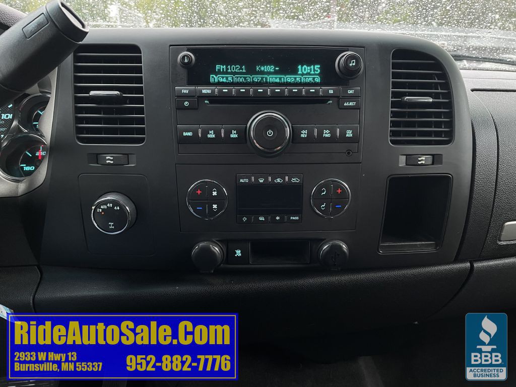 2011 Chevrolet Silverado 1500 Image 21