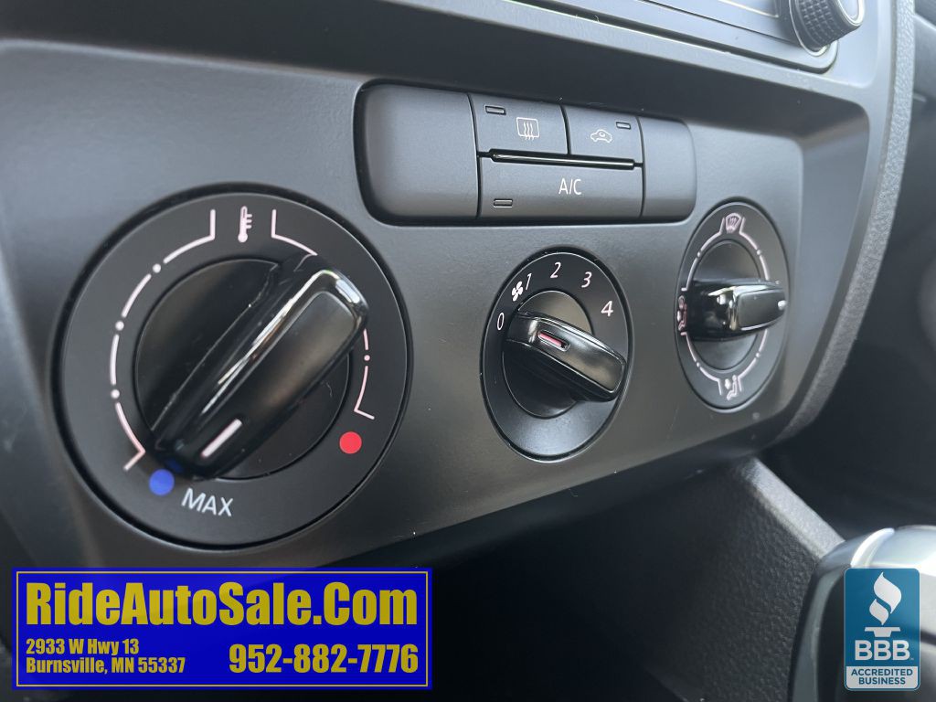 2016 Volkswagen Jetta Image 38