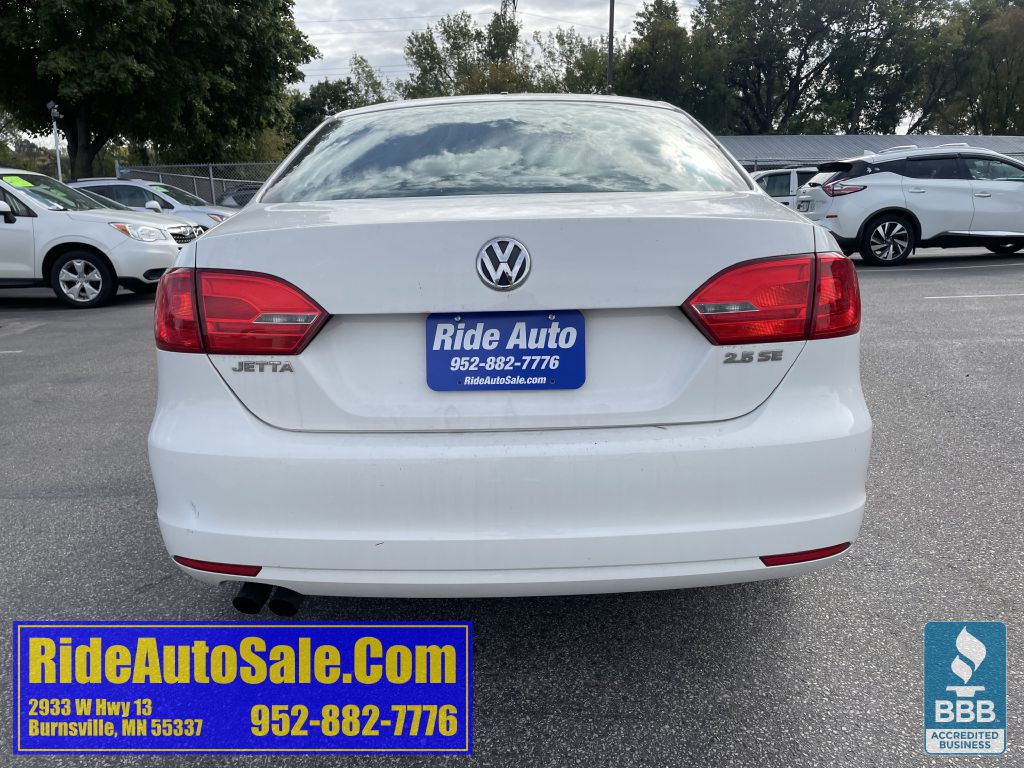2013 Volkswagen Jetta Image 6