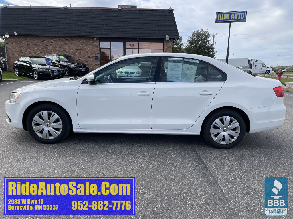 2013 Volkswagen Jetta Image 8