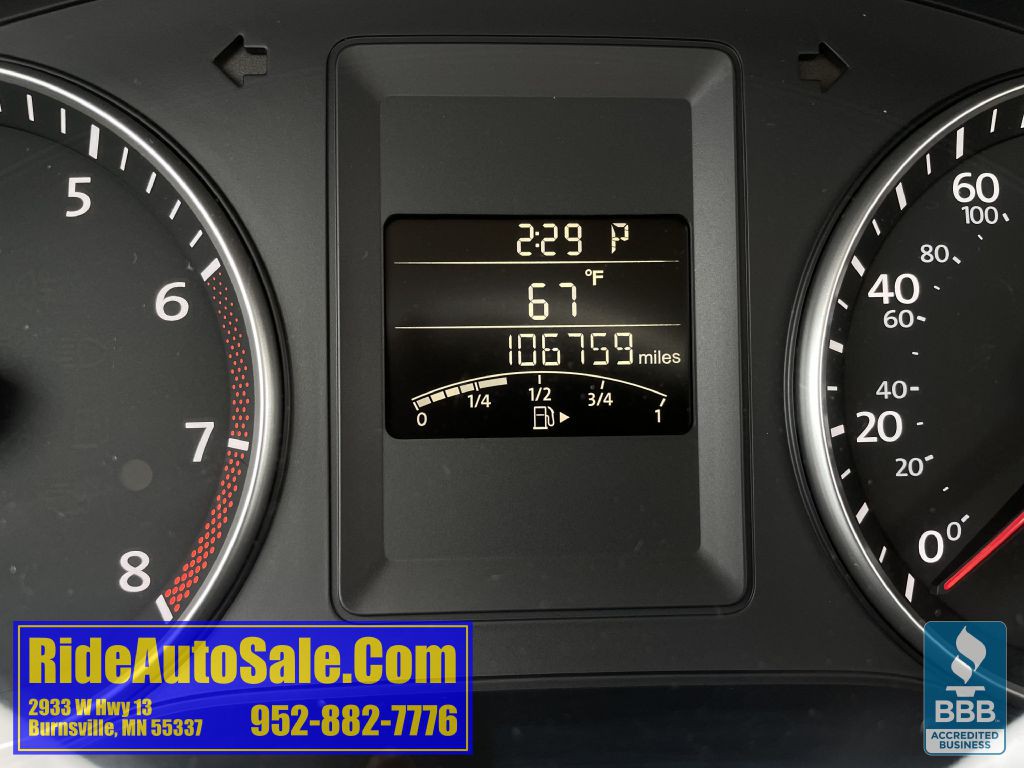 2013 Volkswagen Jetta Image 18