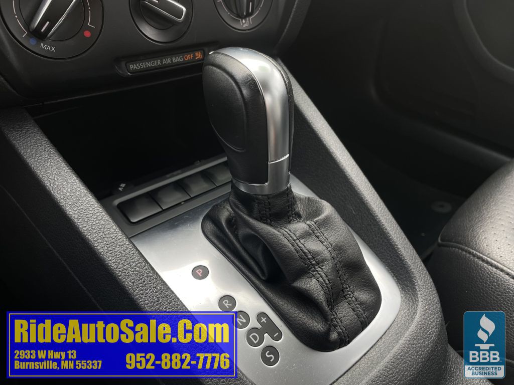 2013 Volkswagen Jetta Image 20