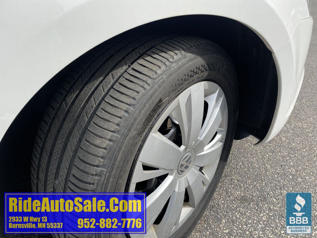 2013 Volkswagen Jetta Image 27
