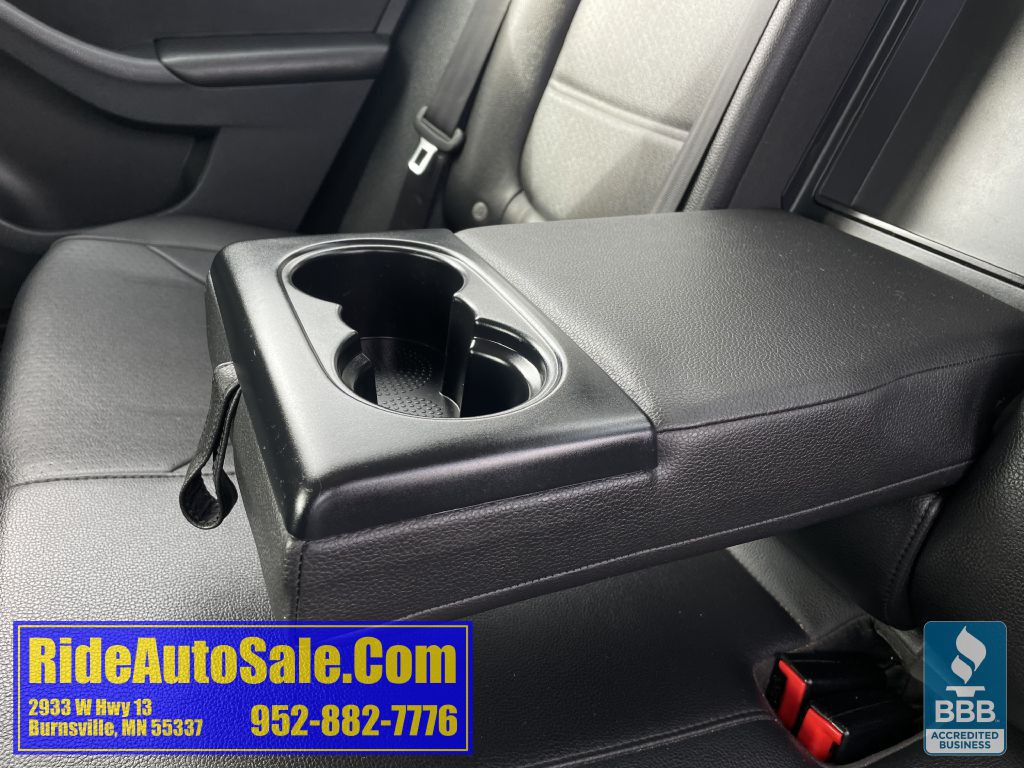 2013 Volkswagen Jetta Image 31