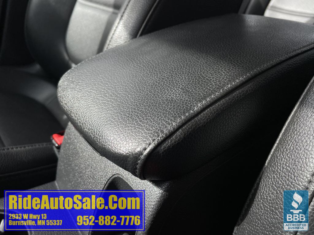 2013 Volkswagen Jetta Image 42