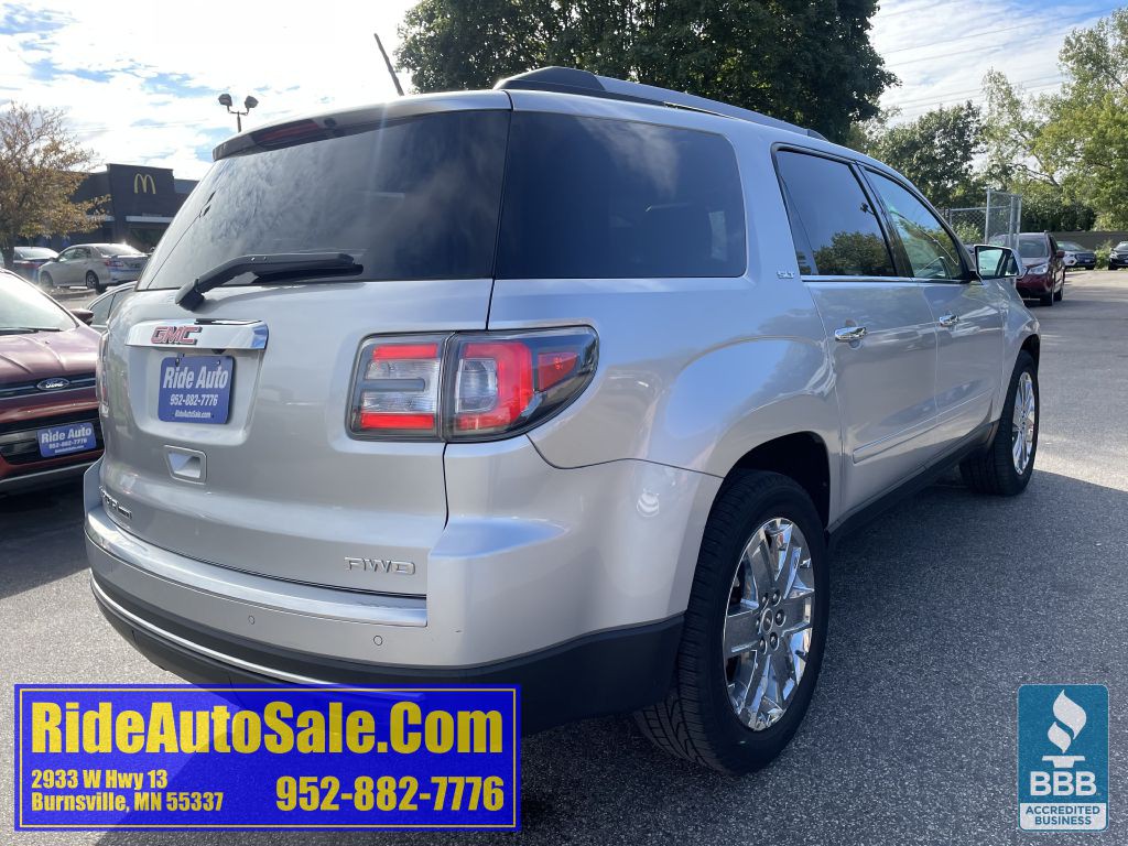 2017 GMC Acadia Image 5