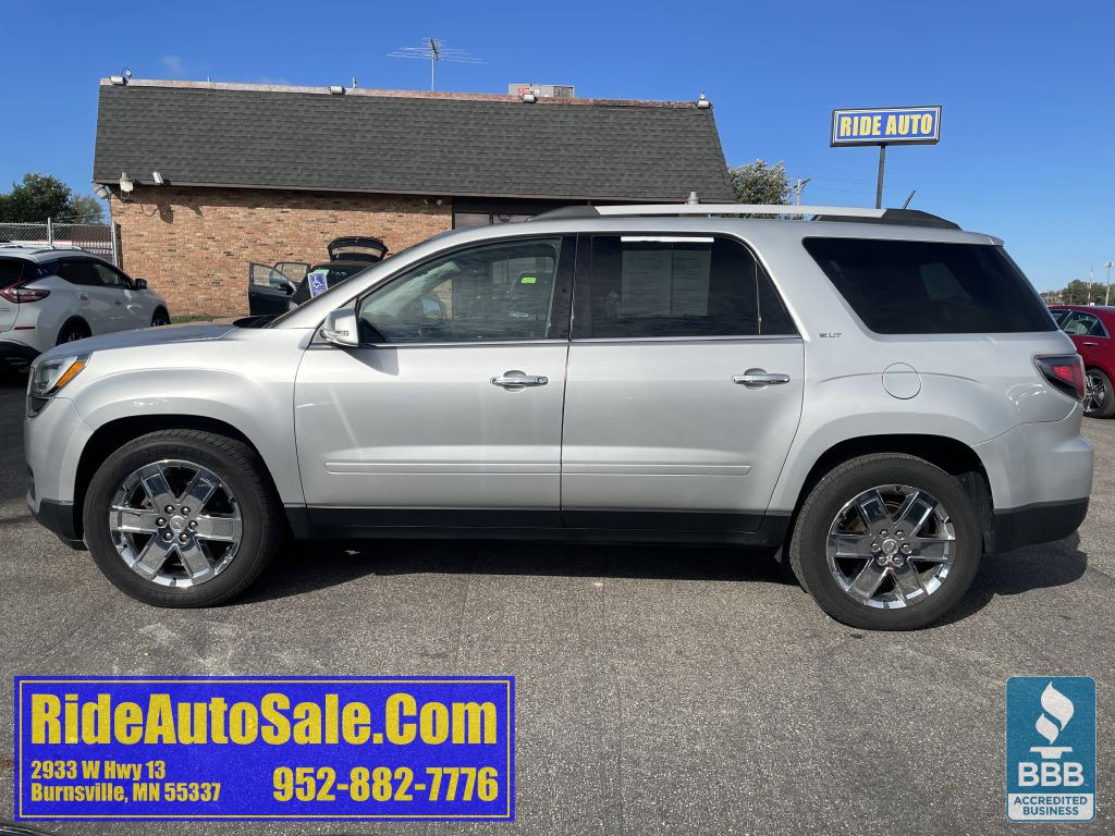 2017 GMC Acadia Image 8