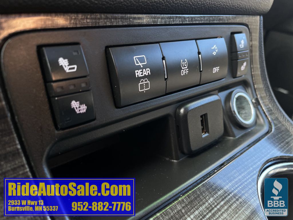 2017 GMC Acadia Image 47
