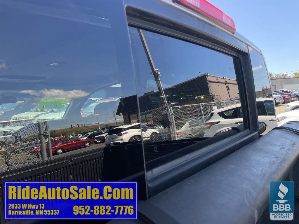 2011 Nissan Titan Image 32